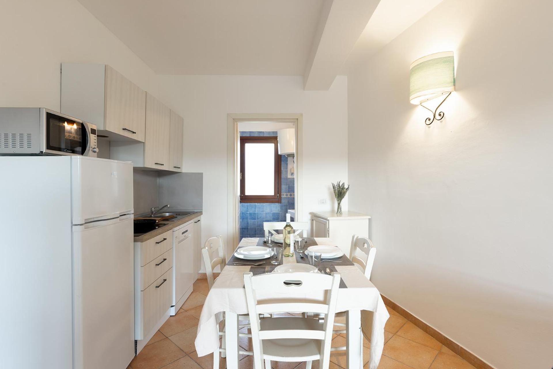 Residence Baia Dei Mirti Vignola Mare Bagian luar foto