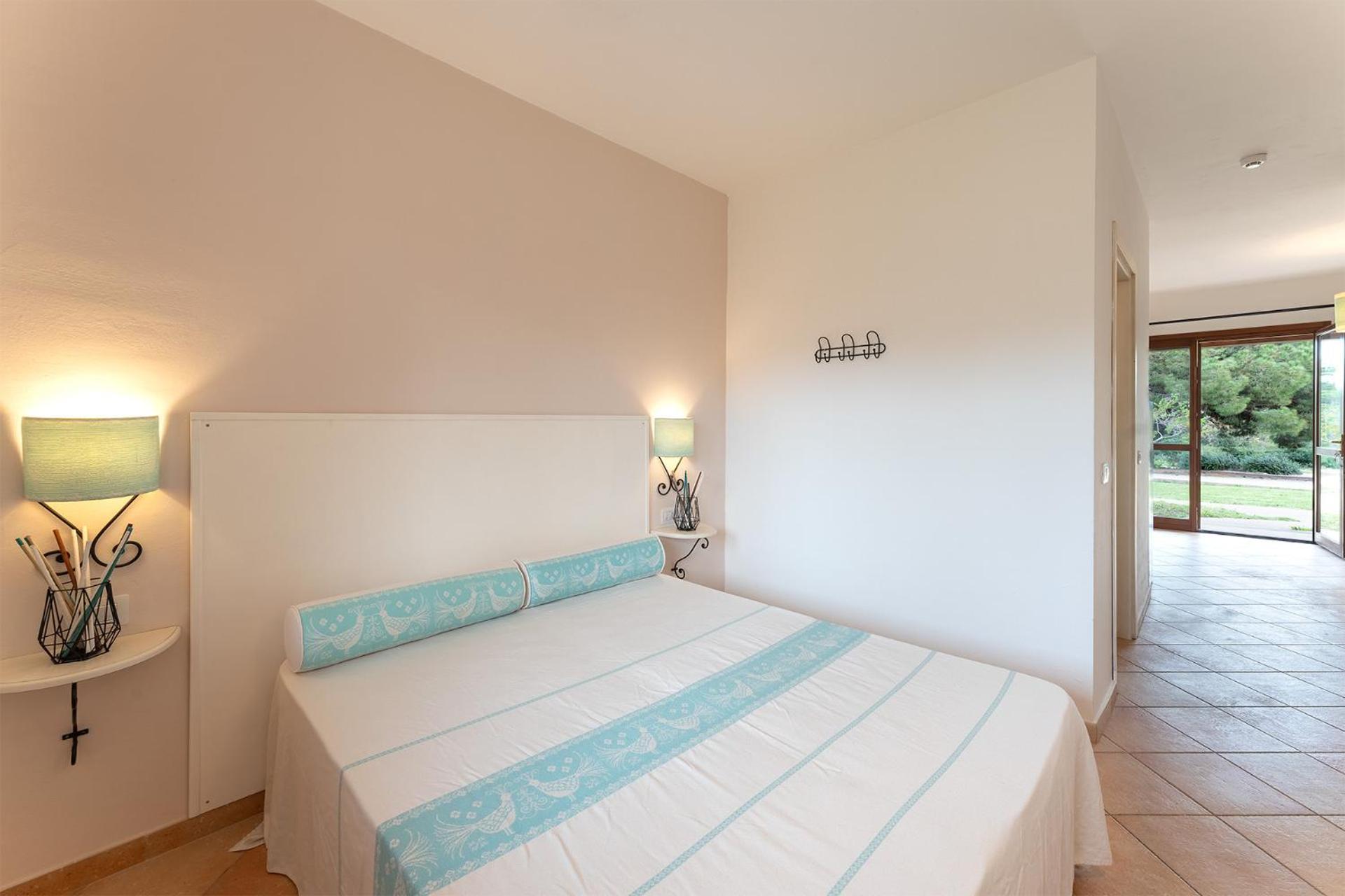Residence Baia Dei Mirti Vignola Mare Bagian luar foto